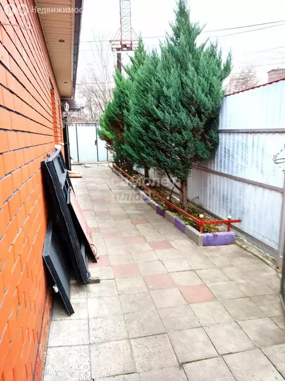 Дом в Курск, улица ВЧК (96 м) - Фото 1