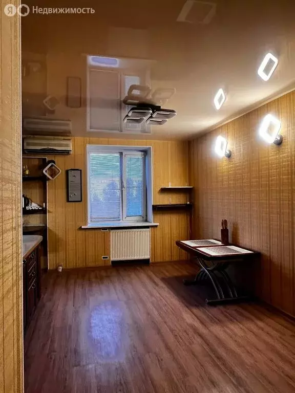 3-комнатная квартира: Самара, проспект Ленина, 6 (58 м) - Фото 0