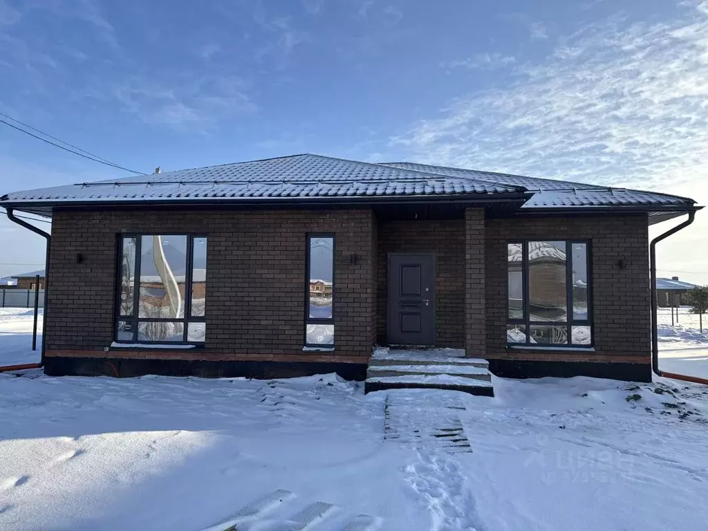 Дом в Татарстан, Лаишевский район, с. Сокуры ул. Достоевского (130 м) - Фото 1