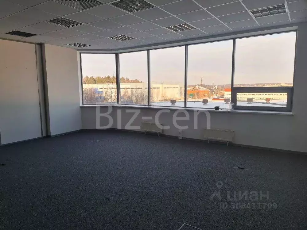 Офис в Московская область, Химки городской округ, д. Дубровки ул. ... - Фото 0