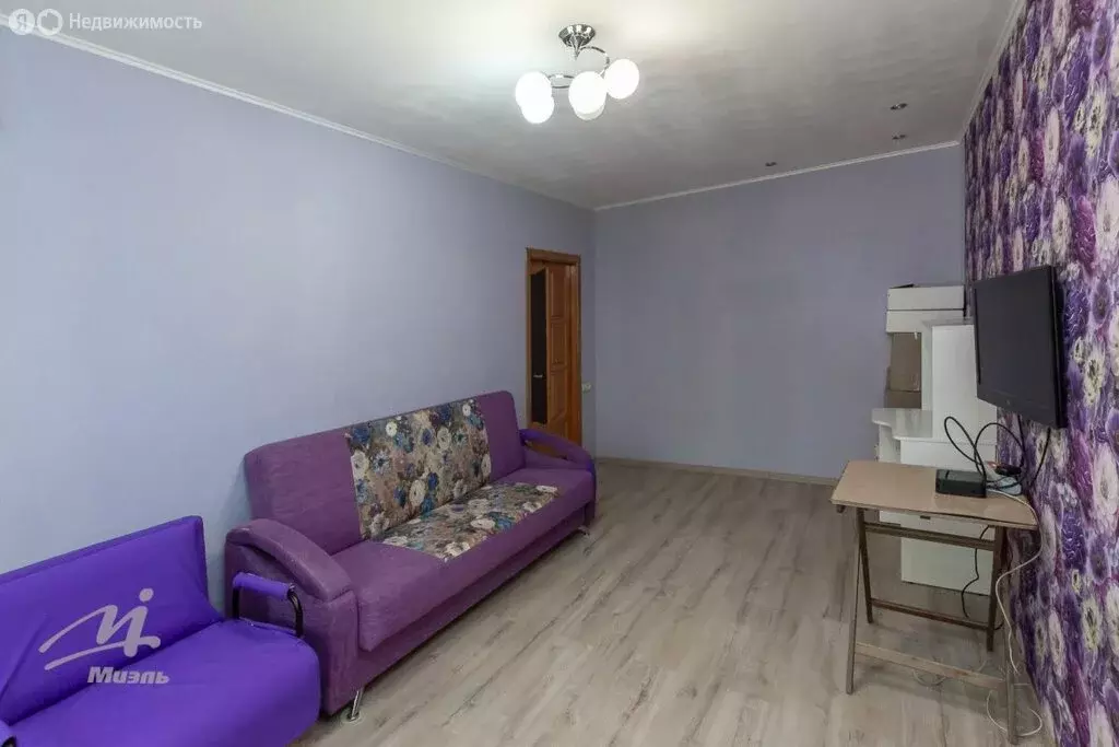 3-комнатная квартира: Новоалтайск, улица Гагарина, 10 (53.7 м) - Фото 1