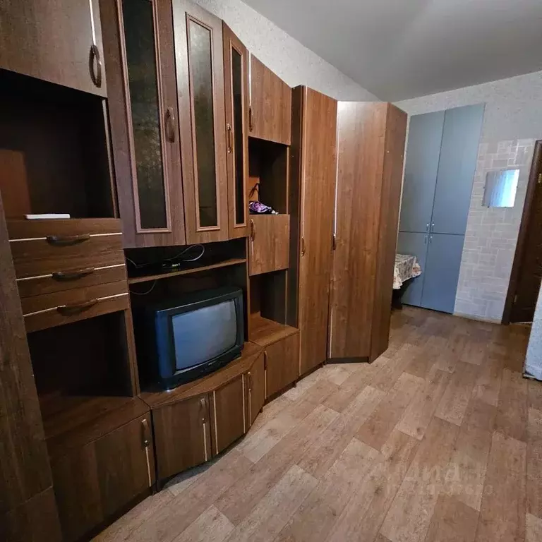 1-к кв. Саратовская область, Саратов ул. Имени Сакко и Ванцетти, 16 ... - Фото 0