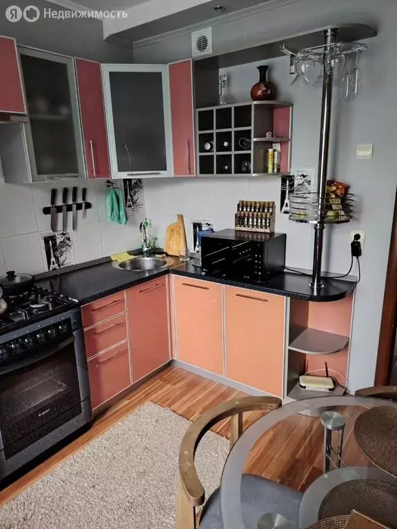 3-комнатная квартира: Омск, Заозёрная улица, 15/2 (64.3 м) - Фото 2