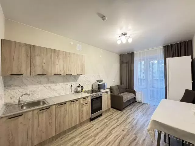 1-к. квартира, 42 м, 4/9 эт. - Фото 0