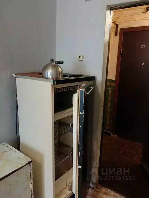 Комната Саратовская область, Энгельс Молодежная ул., 6 (10.0 м) - Фото 1