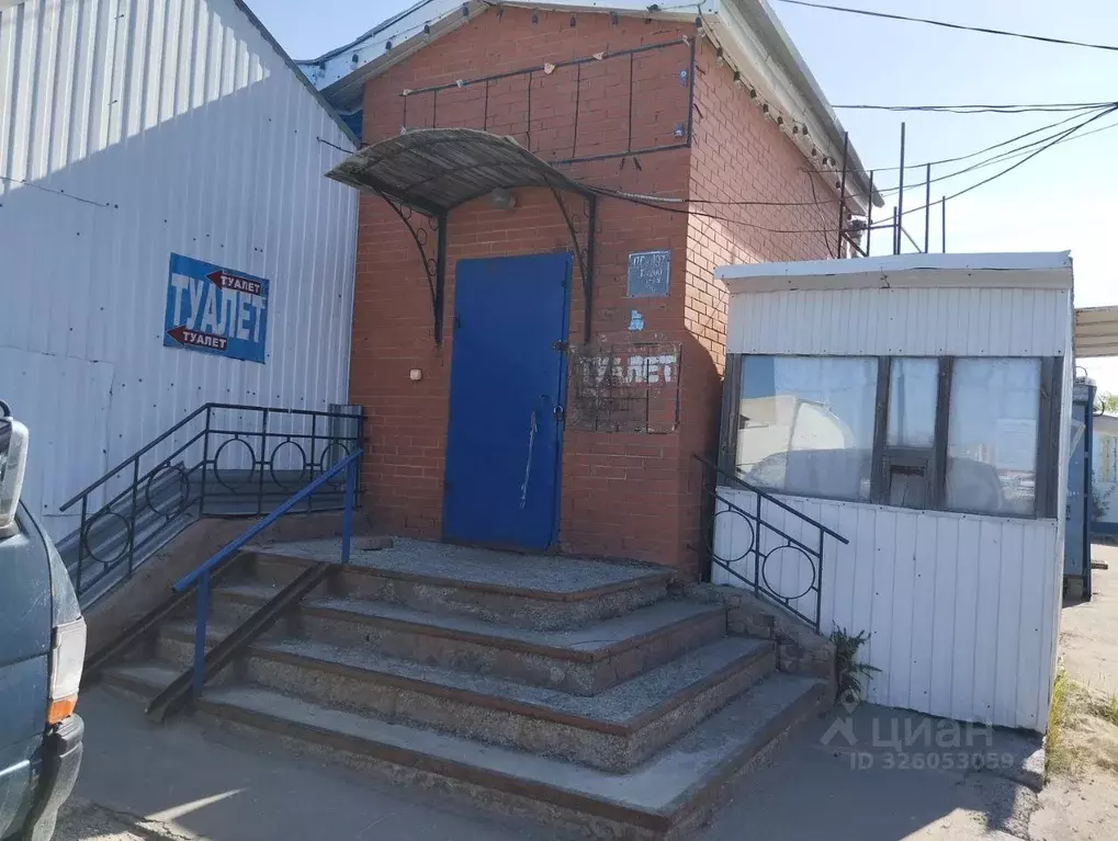 Помещение свободного назначения в Омская область, Омск ул. 70 лет ... - Фото 1