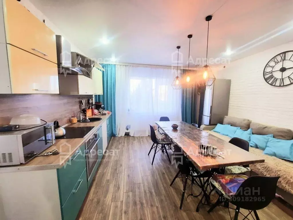 Дом в Волгоградская область, Волгоград Астраханская ул. (140 м) - Фото 1