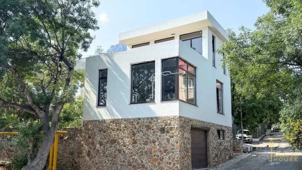 Дом в Крым, Ялта муниципальный округ, Кореиз пгт ш. Кореизское, 13 ... - Фото 2