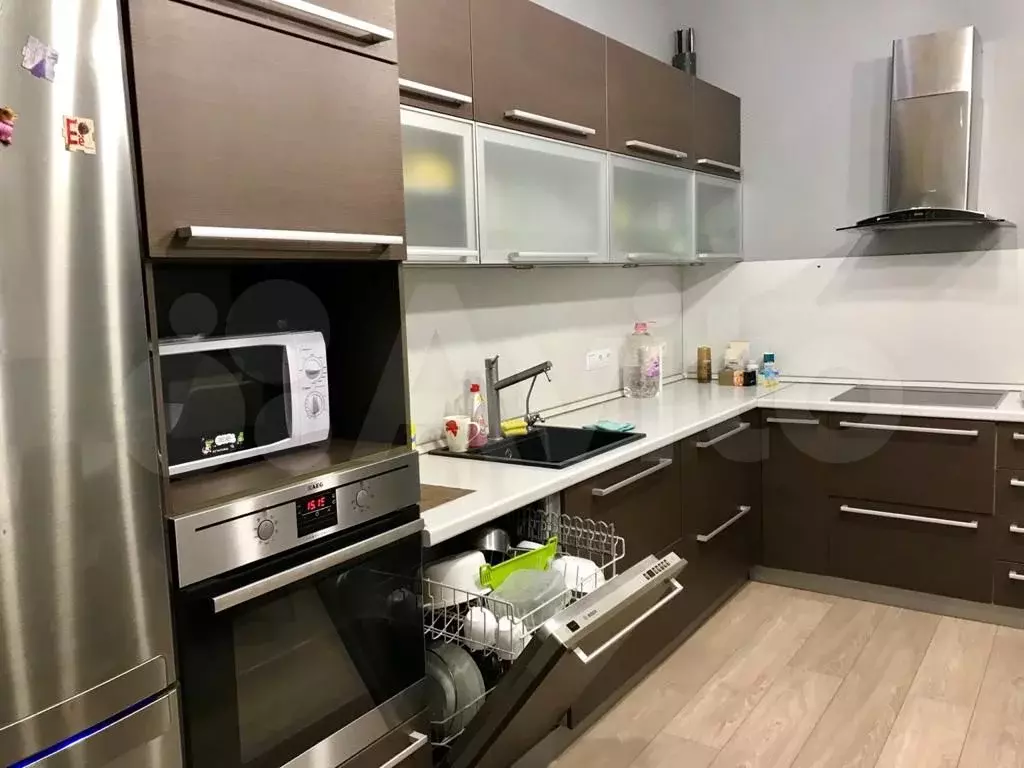 3-к. квартира, 90 м, 20/28 эт. - Фото 1