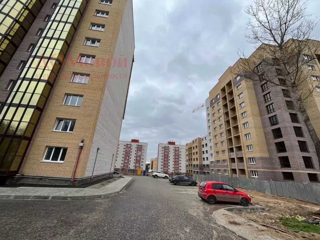 3-к кв. Смоленская область, Смоленск ул. 2-я Киевская, 18А (88.1 м) - Фото 0