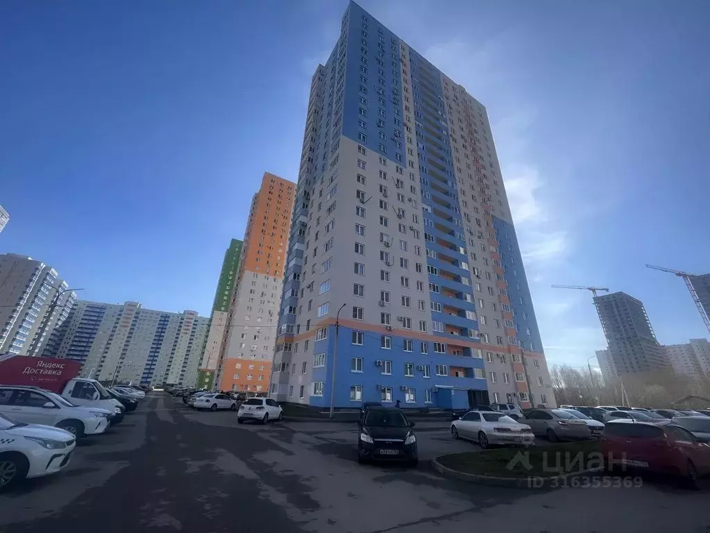1-к кв. Башкортостан, Уфа ул. Летчика Кобелева, 3/3 (35.0 м) - Фото 1