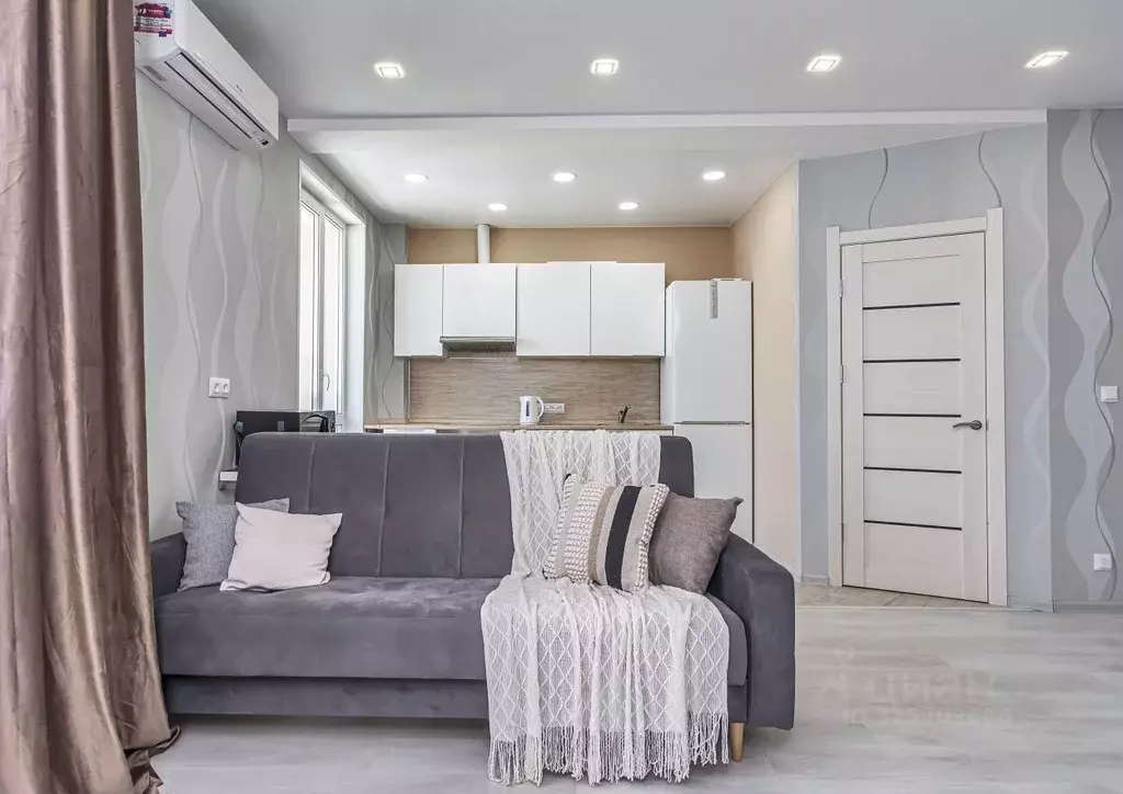 Студия Приморский край, Владивосток ул. Сочинская, 15 (39.0 м) - Фото 2