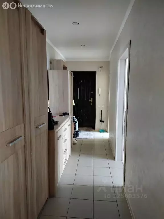 3-комнатная квартира: Таганрог, Транспортная улица, 1-2 (63 м) - Фото 1