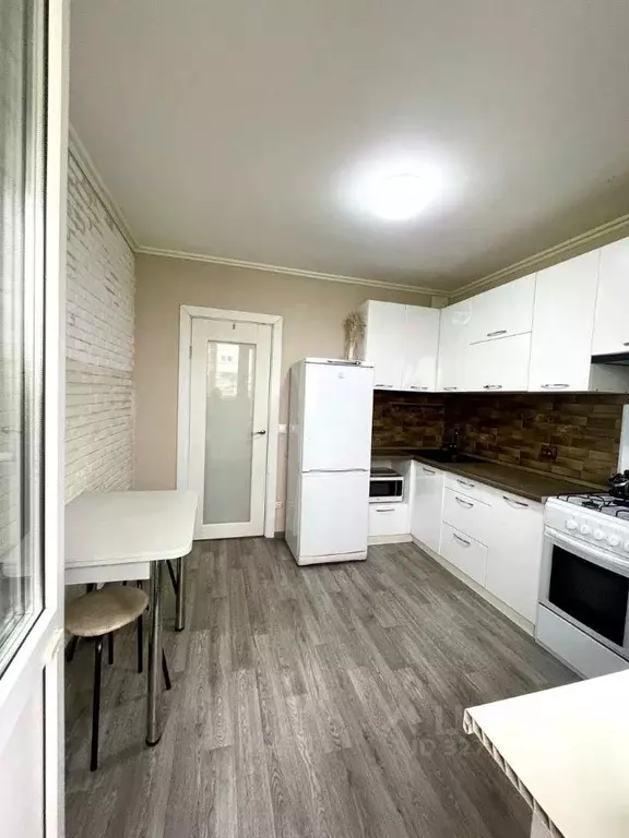 1-к кв. Чувашия, Чебоксары ул. П.В. Дементьева, 3 (33.2 м) - Фото 2