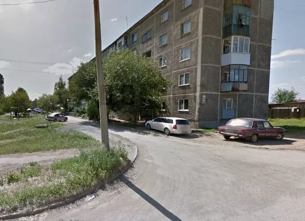 2-к кв. Свердловская область, Первоуральск Цветочная ул., 13 (36.9 м) - Фото 2