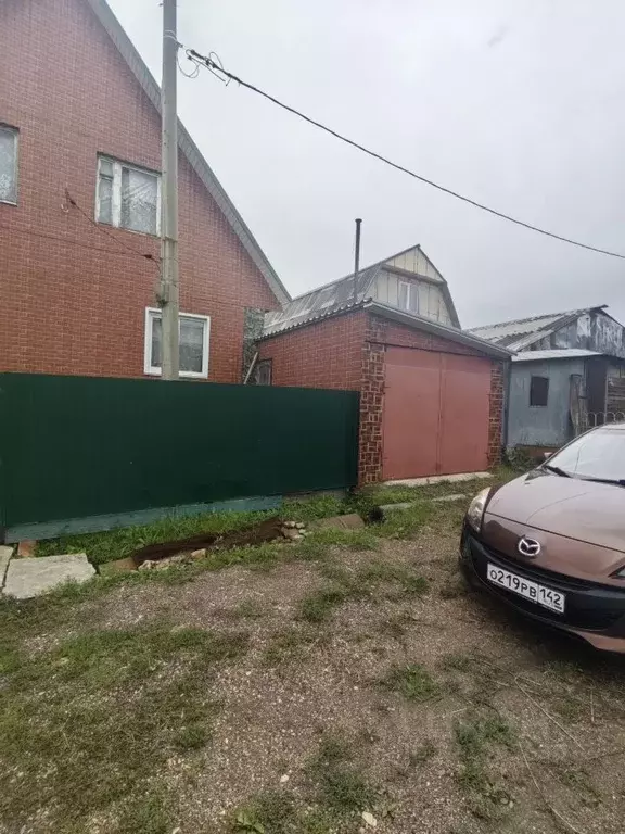 Дом в Кемеровская область, Прокопьевск ул. 3-я Шукшина, 14 (100 м) - Фото 2