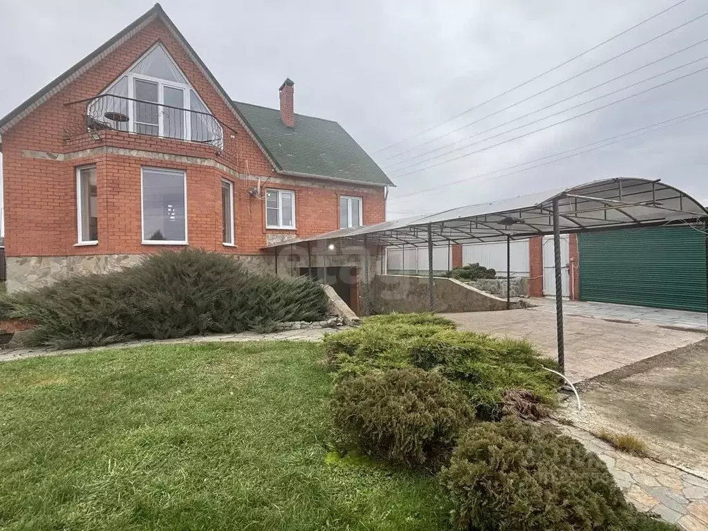 Дом в Челябинская область, Увельский муниципальный округ, с. Кичигино ... - Фото 1