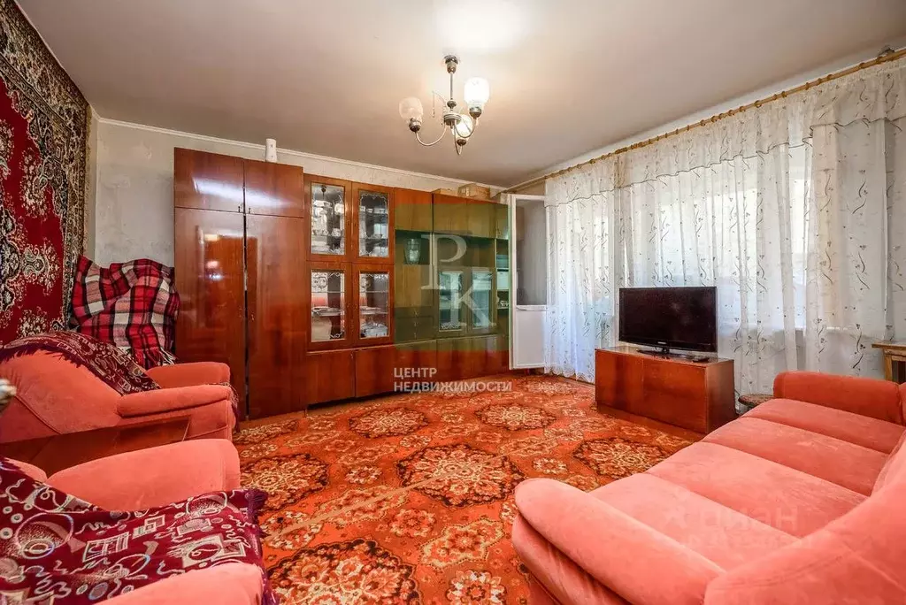 2-к кв. Севастополь просп. Героев Сталинграда, 36 (50.0 м) - Фото 0