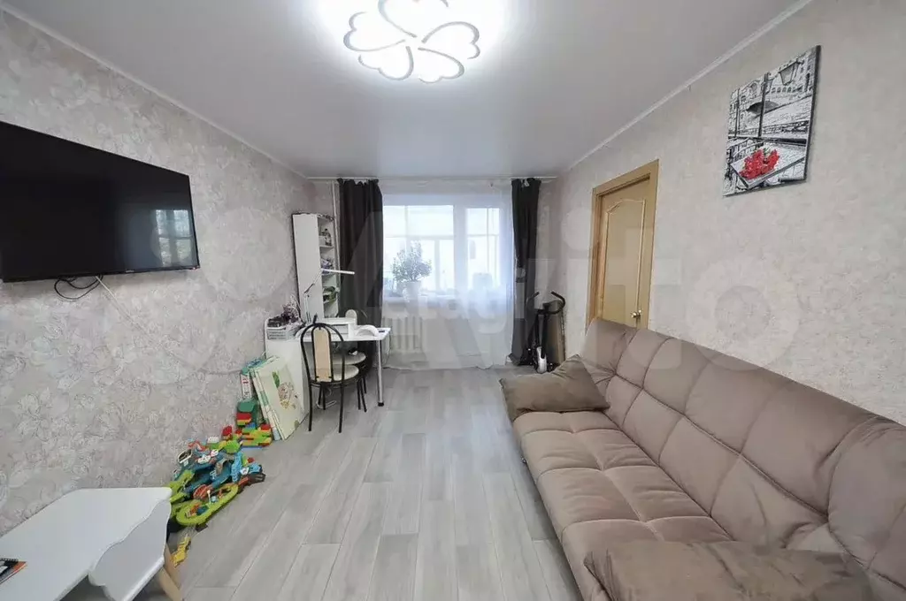 3-к. квартира, 58,2 м, 2/5 эт. - Фото 1