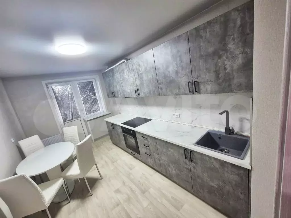 2-к. квартира, 60 м, 6/13 эт. - Фото 0