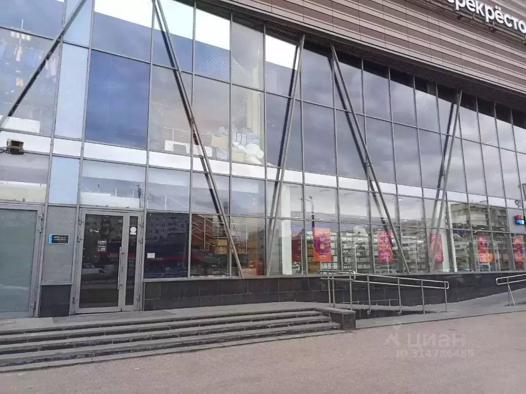 Помещение свободного назначения в Санкт-Петербург ул. Белы Куна, 3 ... - Фото 1