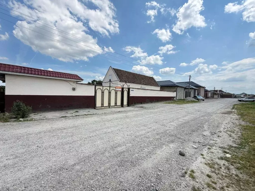 Дом в Кабардино-Балкария, Баксан ул. Жангериева, 30 (92 м) - Фото 1