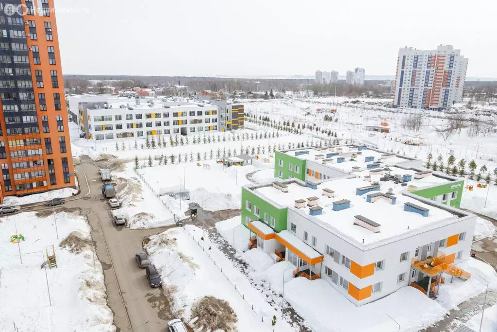 2-комнатная квартира: Казань, проспект Ильгама Шакирова, 11А (48 м) - Фото 2