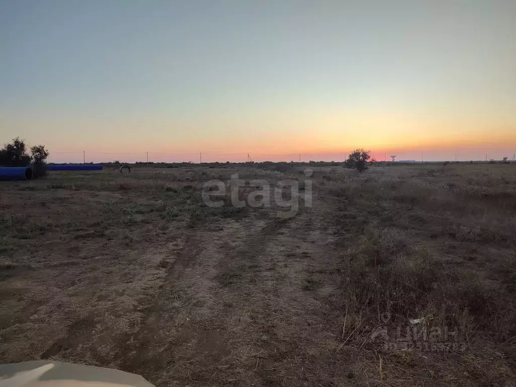 Участок в Крым, Сакский район, с. Молочное  (6.6 сот.) - Фото 1