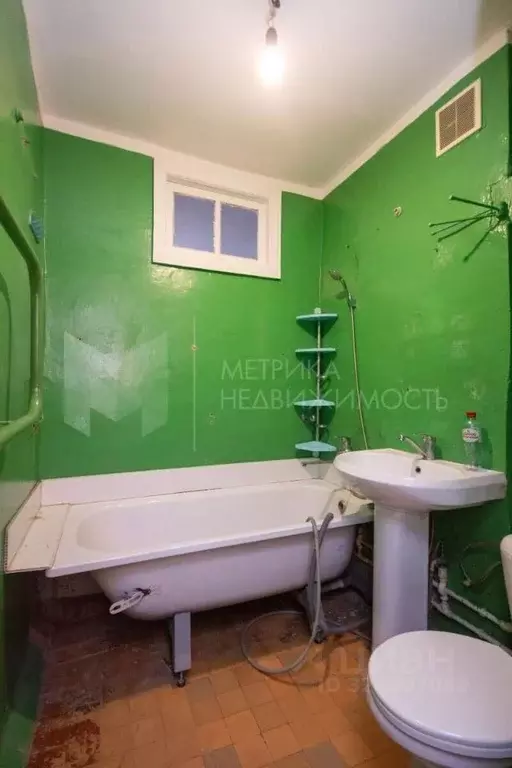 1-к кв. Тюменская область, Тюмень Минская ул., 96 (31.0 м) - Фото 1