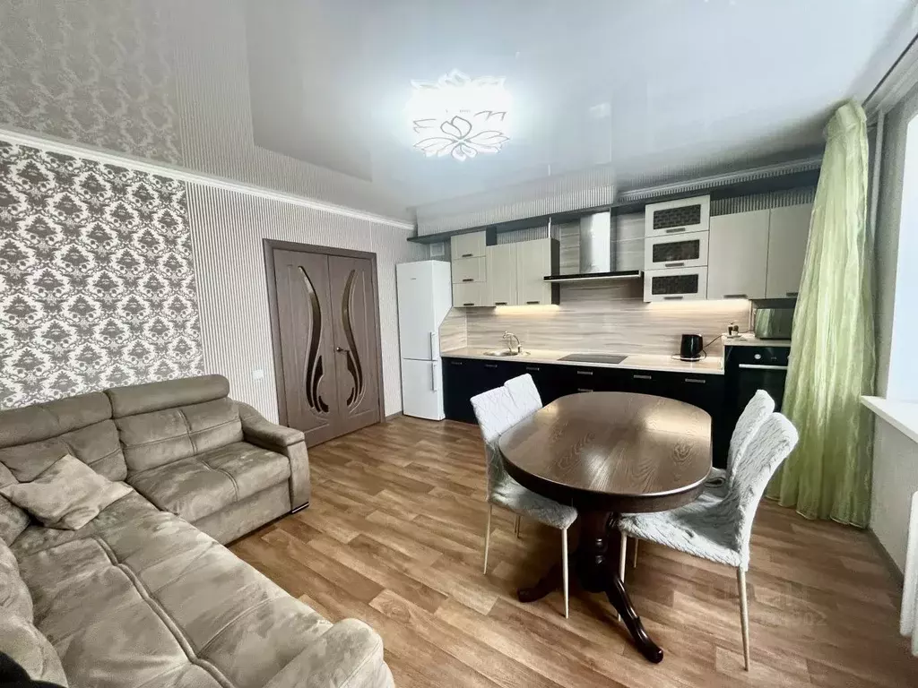 4-к кв. Татарстан, Нижнекамск Лесная ул., 27 (79.6 м) - Фото 1