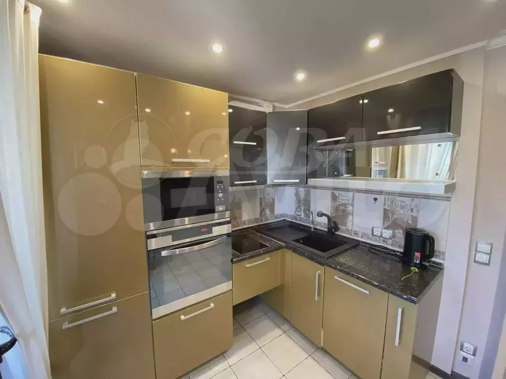 1-к. квартира, 40 м, 9/10 эт. - Фото 0