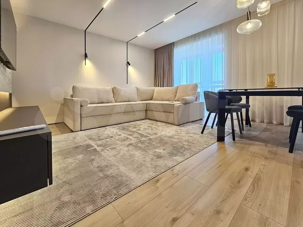 2-к. квартира, 60 м, 9/12 эт. - Фото 0