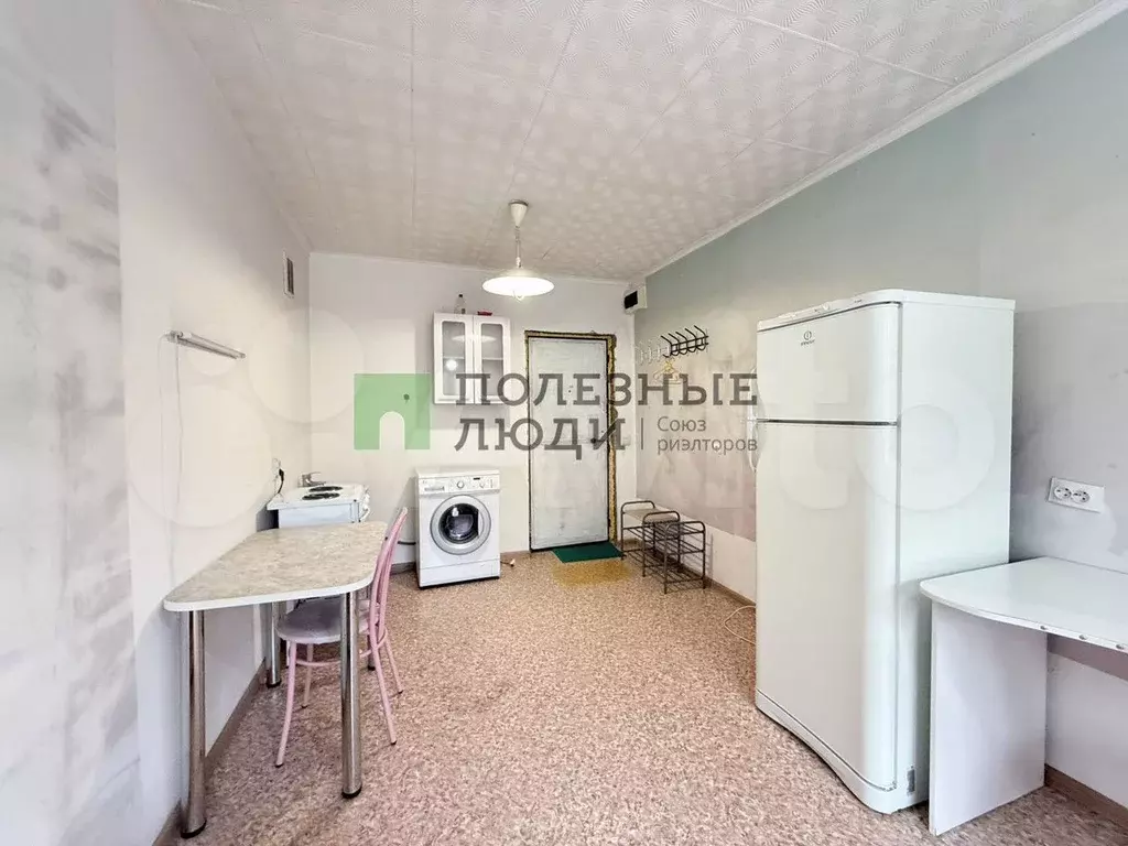 Комната 18 м в 1-к., 2/5 эт. - Фото 0