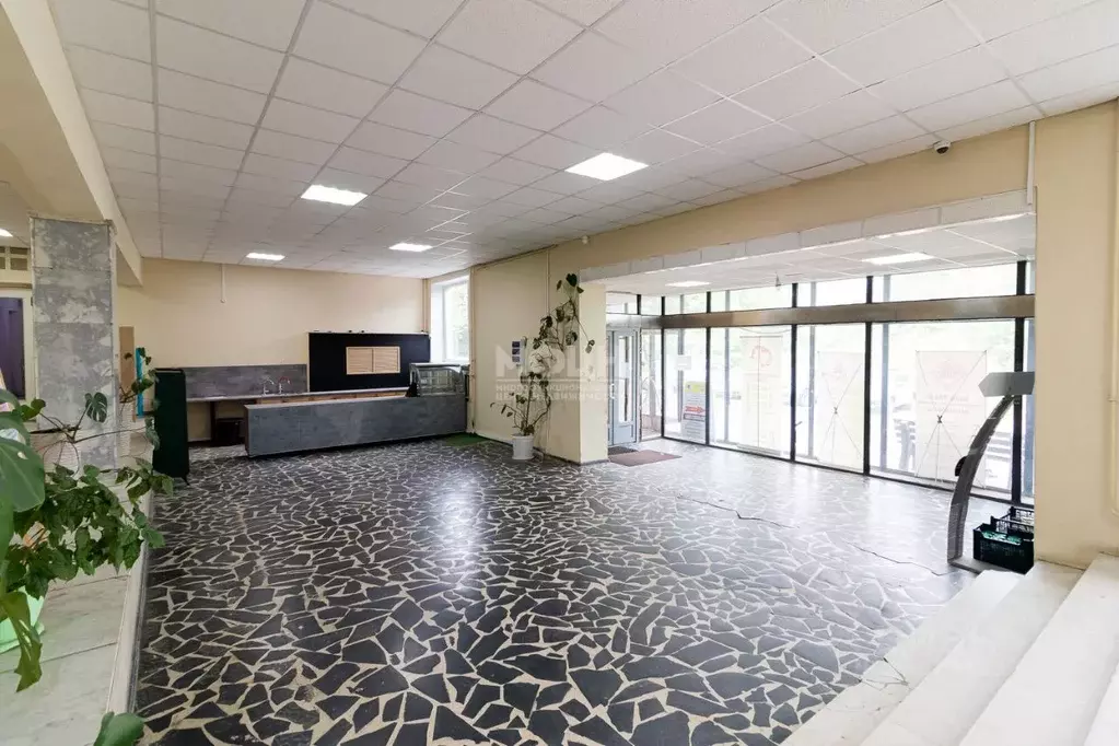 Помещение свободного назначения в Карелия, Петрозаводск ул. Зайцева, ... - Фото 1