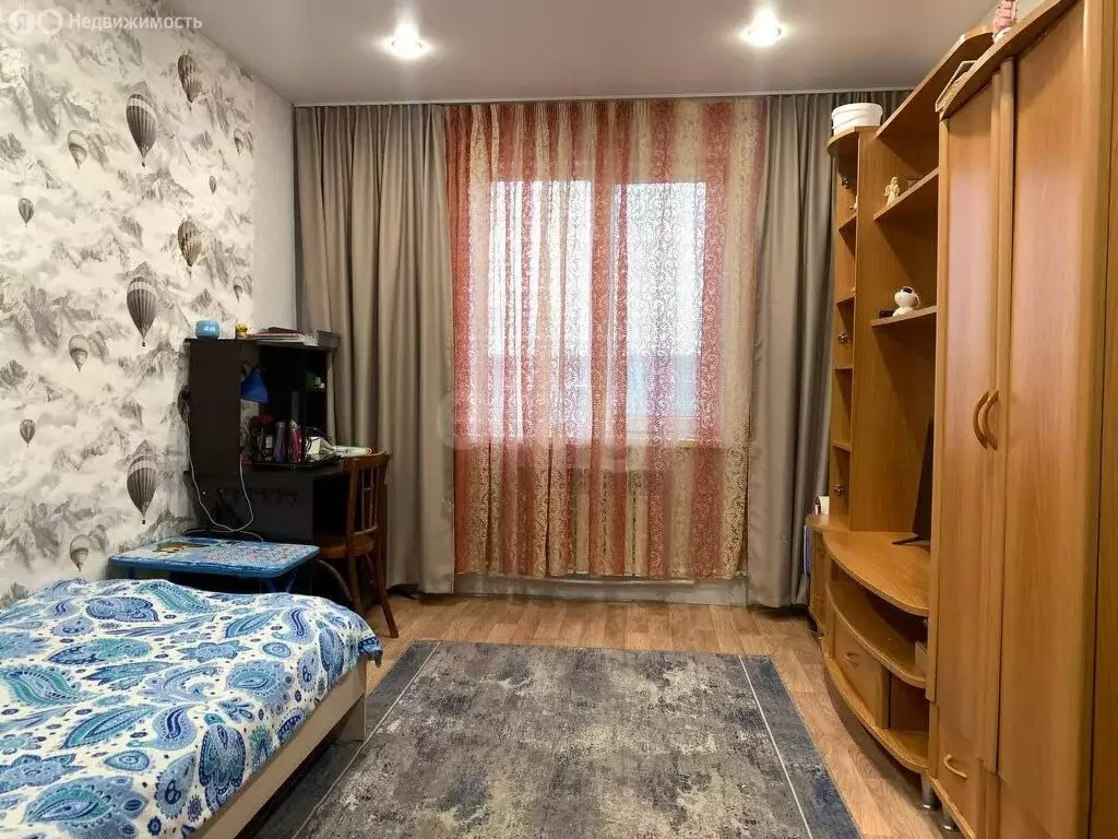 3-комнатная квартира: Казань, улица Адоратского, 47 (65.6 м) - Фото 1