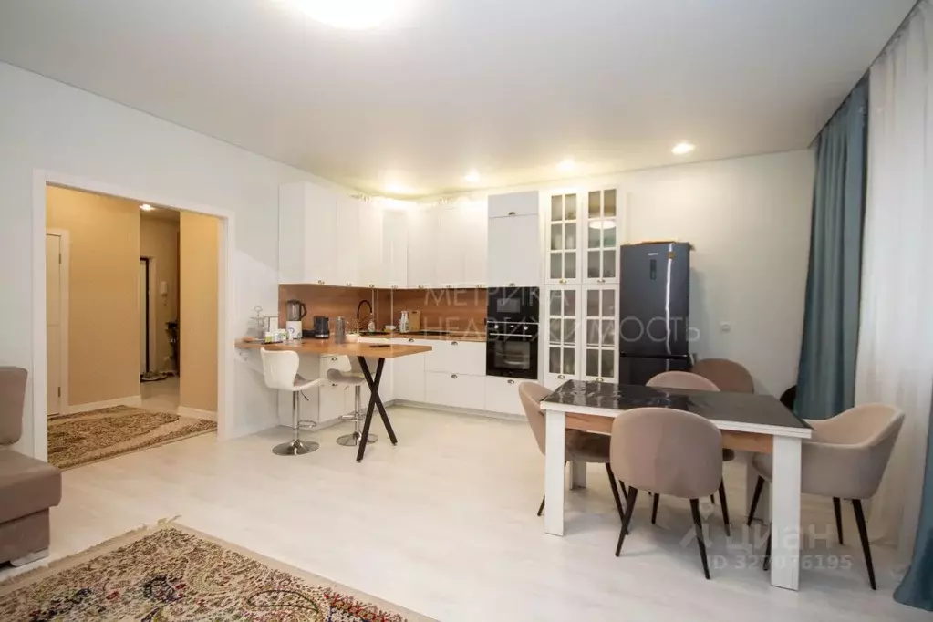 3-к кв. Тюменская область, Тюмень ул. 2-я Луговая, 24к2 (90.0 м) - Фото 1