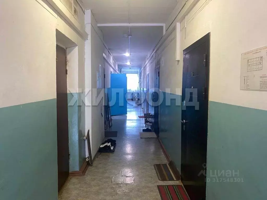 Комната, 18 м - Фото 0
