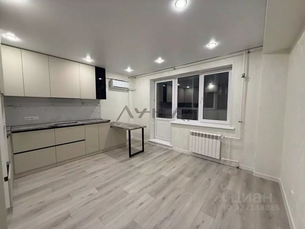 2-к кв. Татарстан, Набережные Челны 65-й комплекс, 15 (46.0 м) - Фото 1