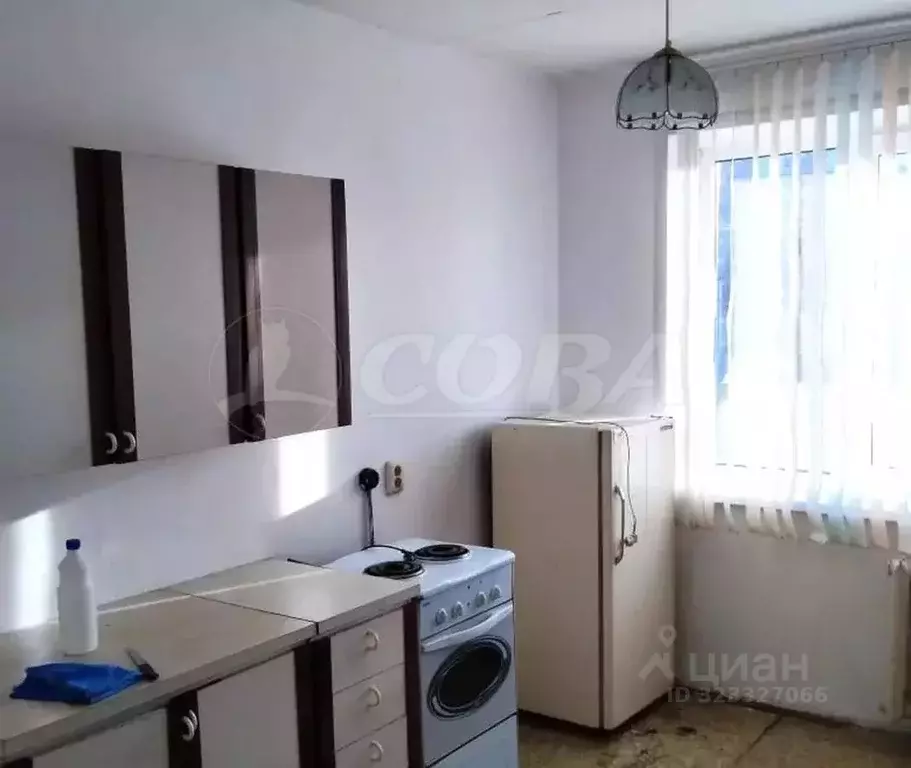 1-к кв. Курганская область, Курган Заозерный жилрайон, 12-й мкр, 1А ... - Фото 1