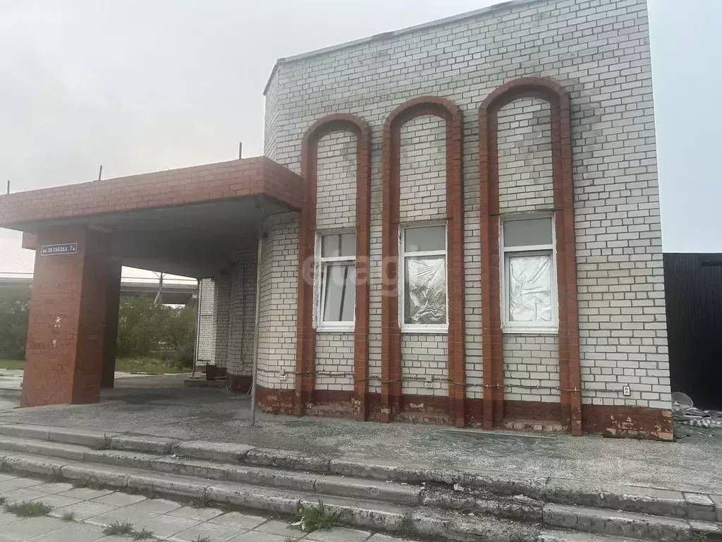 Торговая площадь в Ямало-Ненецкий АО, Новый Уренгой ул. 26-го съезда ... - Фото 1