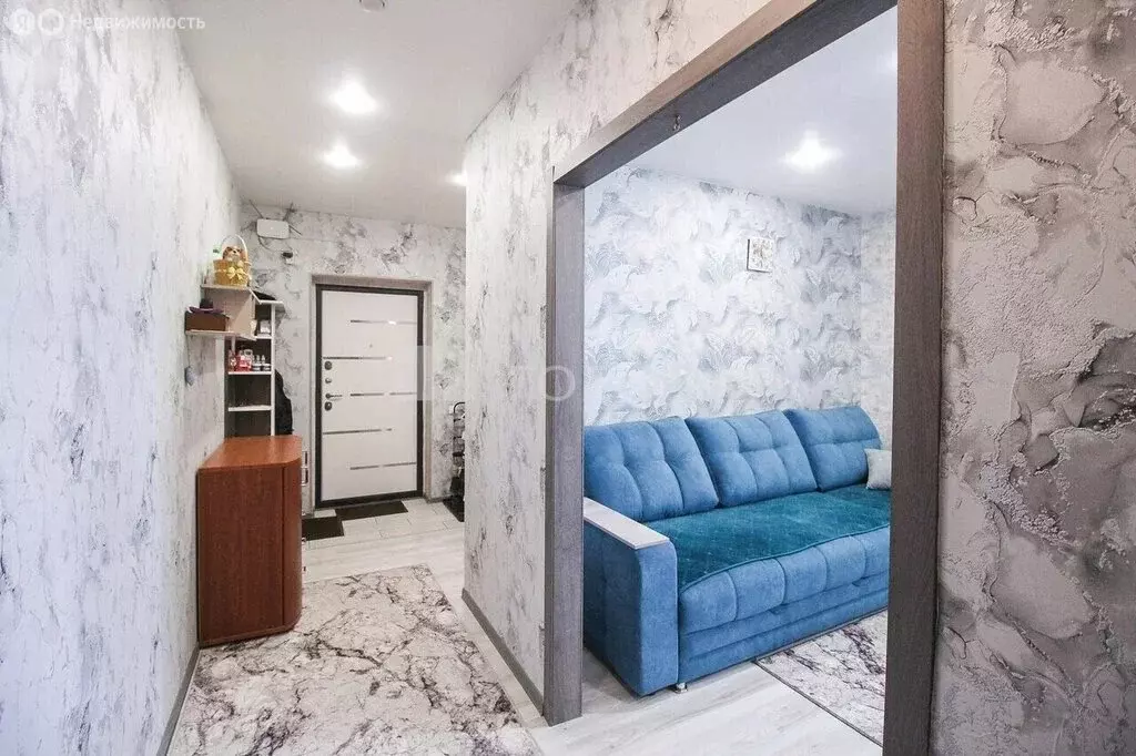 3-комнатная квартира: Барнаул, Балтийская улица, 96 (57.4 м) - Фото 1
