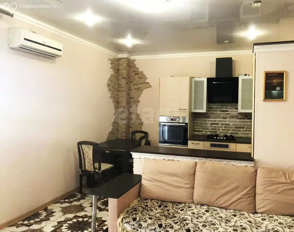 3-комнатная квартира: Анапа, Анапское шоссе, 1Г (70 м) - Фото 0