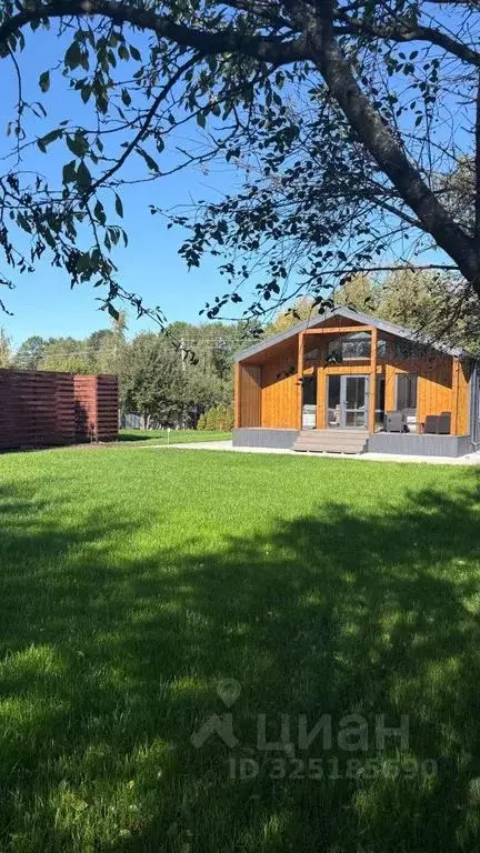 Дом в Орловская область, Мценский район, Подберезовское с/пос, пос. ... - Фото 1