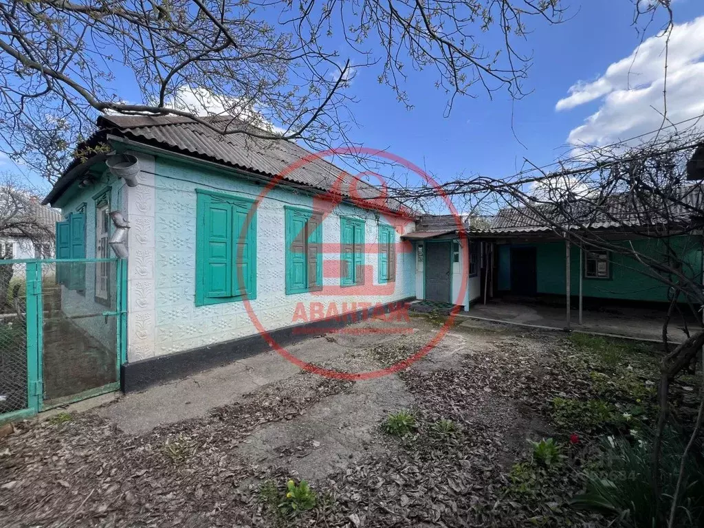 Дом в Краснодарский край, Лабинск Заводская ул., 120 (37 м) - Фото 1