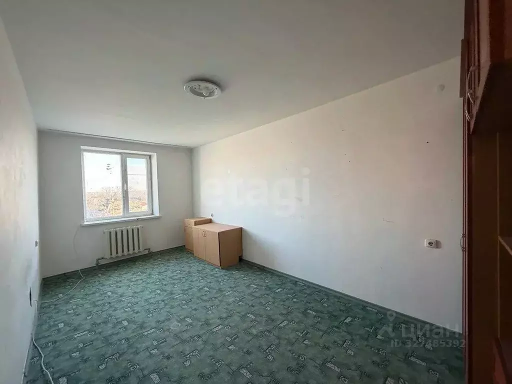 3-к кв. Крым, Симферопольский район, Гвардейское пгт ул. Гагарина ... - Фото 2