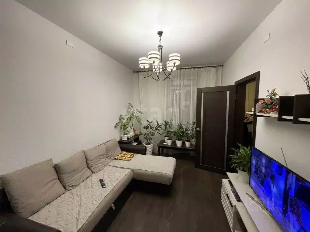 3-к кв. Вологодская область, Череповец ул. Металлургов, 1 (61.8 м) - Фото 2