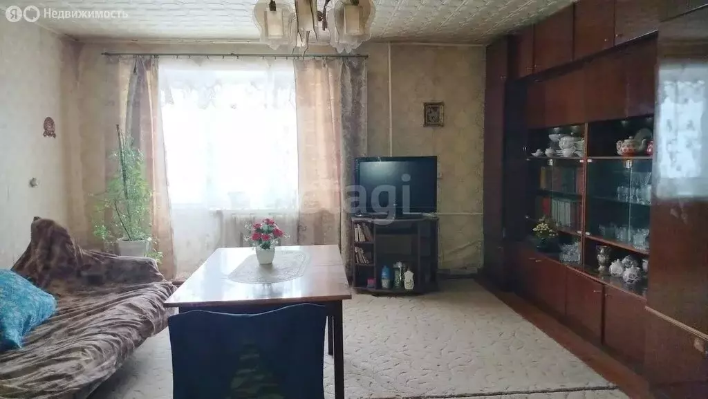 2-комнатная квартира: село Туринская Слобода, Советская улица, 99 ... - Фото 0