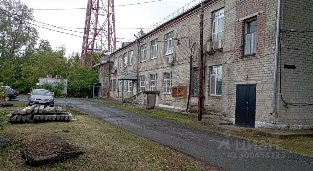 Помещение свободного назначения в Тюменская область, с. Омутинское ул. ... - Фото 0