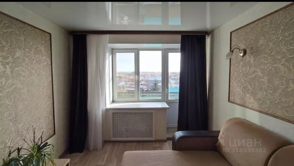 3-к кв. Оренбургская область, Орск Вокзальное ш., 3А (56.0 м) - Фото 1