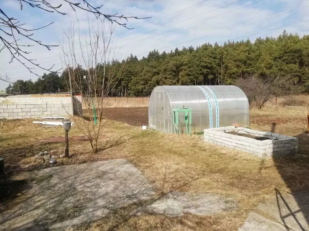 Дом в Белгородская область, Старооскольский городской округ, с. ... - Фото 1